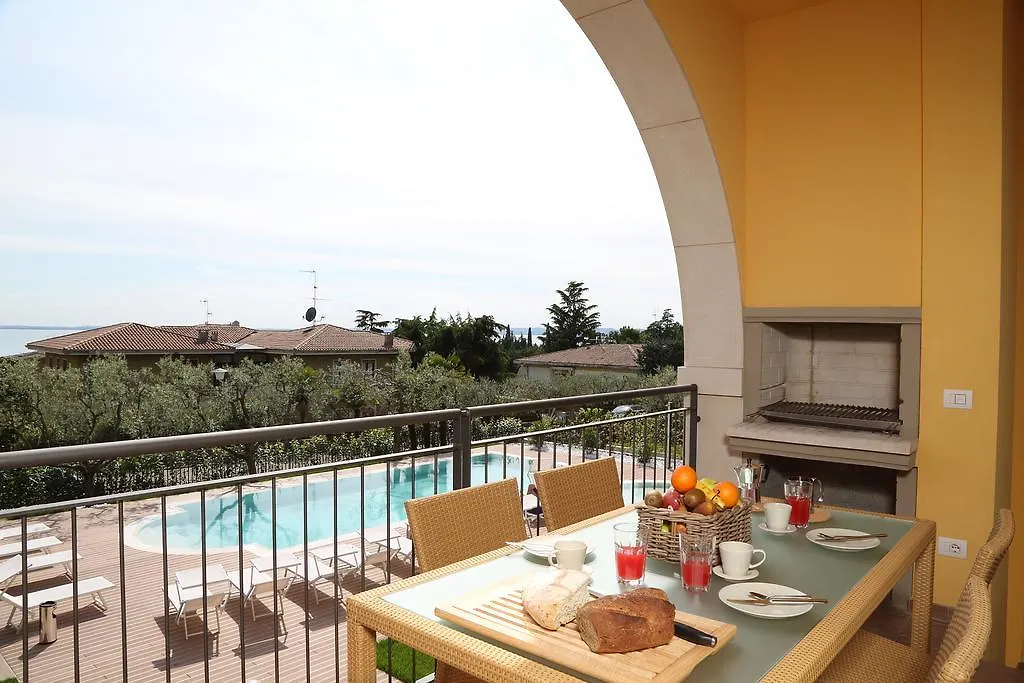 Appartamenti Corte Leonardo Garda  Apartment Garda (Verona)