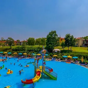 Belvedere Village אתר נופש