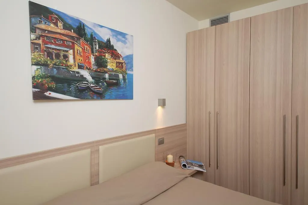 Appartamenti Corte Leonardo Γκάρντα